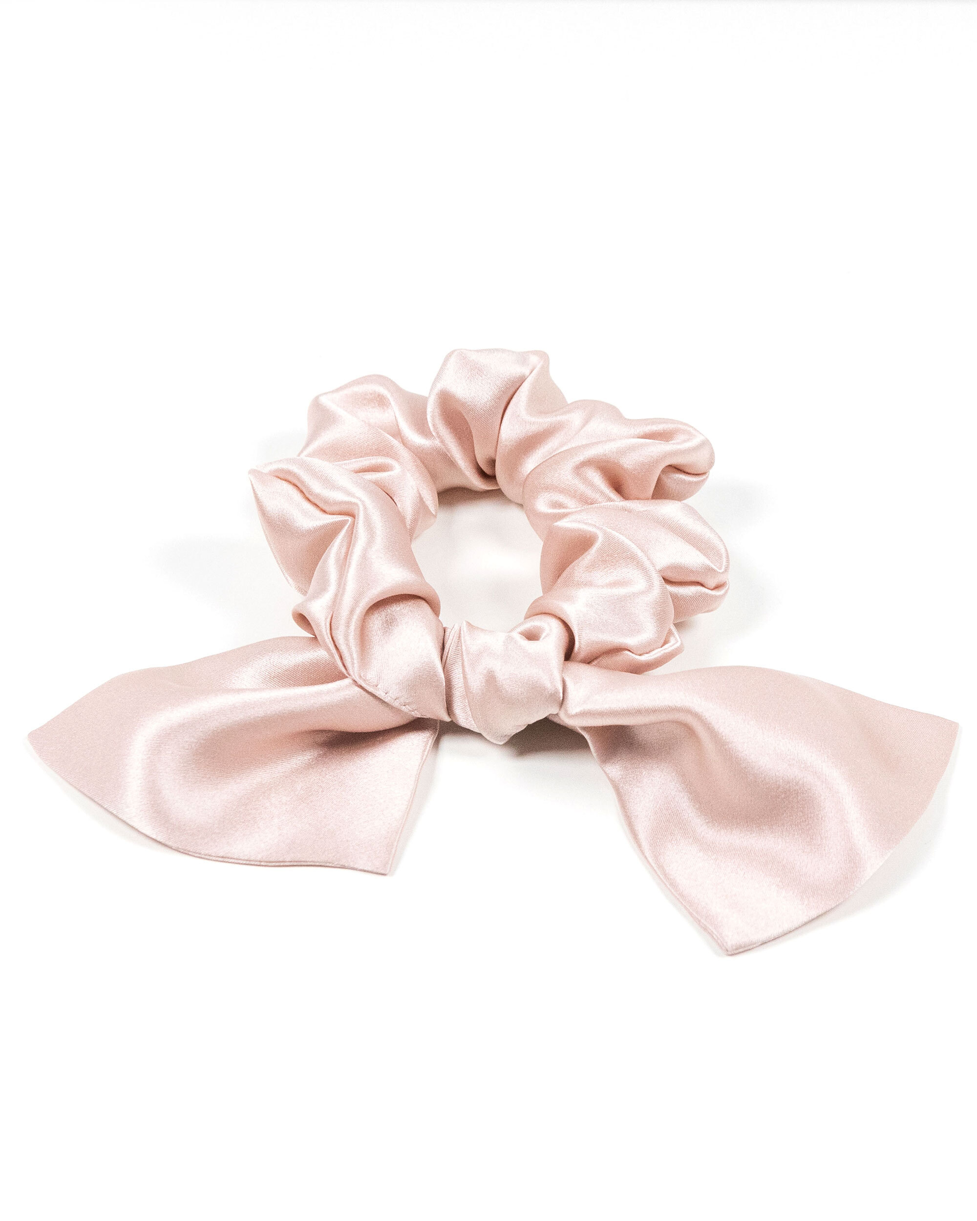 Silk scrunchie with bow - light rose